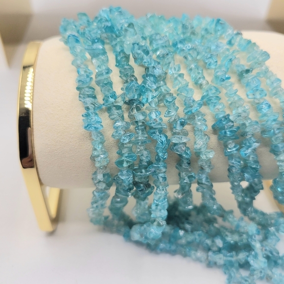 Vintage Beaded Necklace • Delicate • Gorgeous • Sea Blue • Multi-Strand - Picture 1 of 5